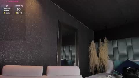 Emily online show from 10, 3, 2025