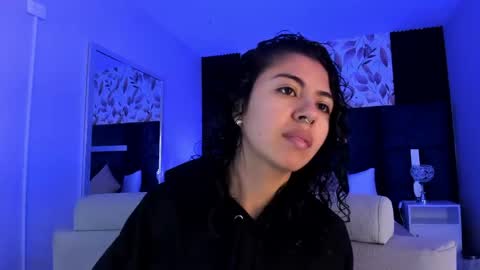Snapshot of amarettho chatting on 19, 4, 2026 Emily online show from 19, 4, 2026