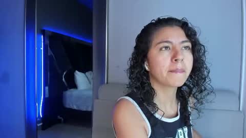 Snapshot of amarettho chatting on 16, 7, 2026 Emily online show from 16, 7, 2026