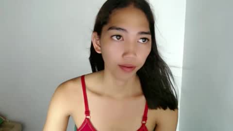 Snapshot of amazing_gracexx chatting on 13, 5, 2026 CALL ME GRACE online show from 13, 5, 2026