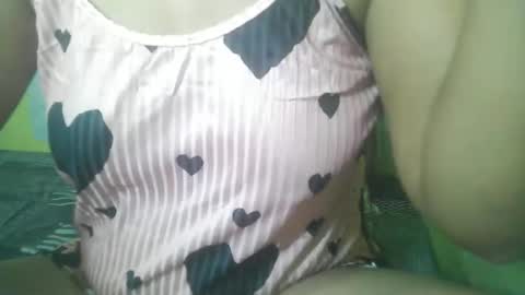 Snapshot of amazingass4u chatting on 2, 6, 2026 SizzlingAss4u online show from 2, 6, 2026