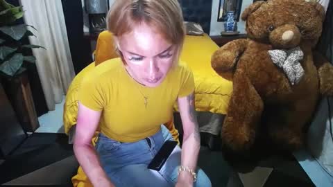 Snapshot of amazingbombshellx chatting on 12, 1, 2025 kendra online show from 12, 1, 2025