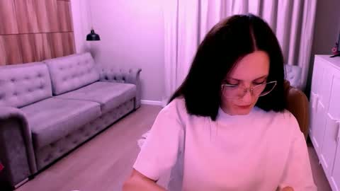 Snapshot of amazingeyes89 chatting on 3, 4, 2026 Izza online show from 3, 4, 2026