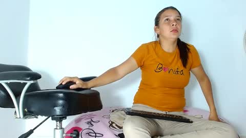 Snapshot of ambar69noir chatting on 25, 4, 2026 HAMBAR online show from 25, 4, 2026