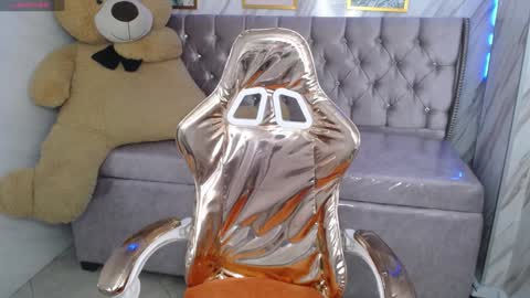 LIVE 0730AM-0200PM online show from 9, 1, 2025