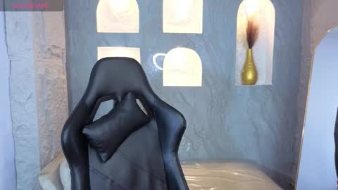 LIVE 0730AM-0200PM online show from 13, 11, 2025