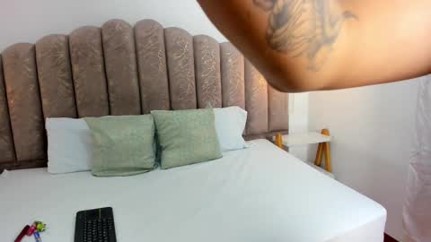 Snapshot of ambar85 chatting on 30, 11, 2025 ambar85 online show from 30, 11, 2025