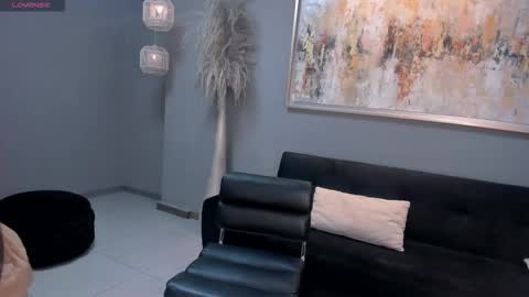 ambarowens online show from 17, 12, 2025