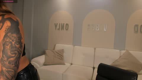 ambarowens online show from 7, 1, 2026