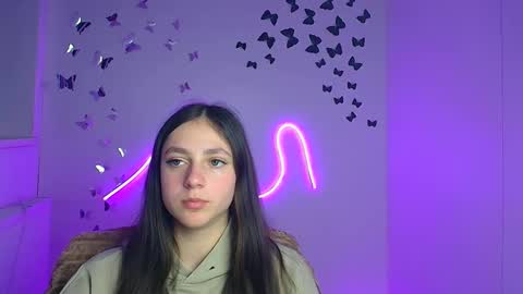 Snapshot of amber__r chatting on 18, 4, 2026 Amber online show from 18, 4, 2026