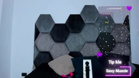 Amber  online show from 8, 3, 2025