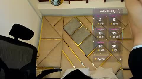 Amber  online show from 5, 10, 2025