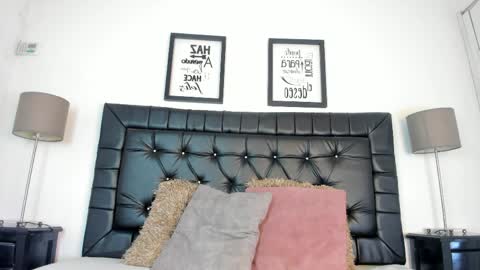 julieta  online show from 5, 4, 2026