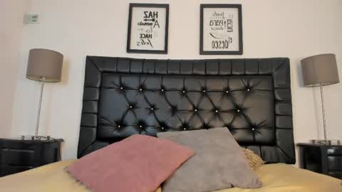 julieta  online show from 17, 4, 2026