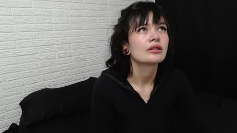 Snapshot of amber_rouss chatting on 7, 1, 2025 ROUSS online show from 7, 1, 2025