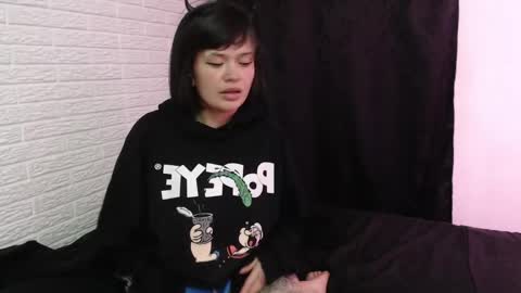 Snapshot of amber_rouss chatting on 11, 3, 2025 ROUSS online show from 11, 3, 2025