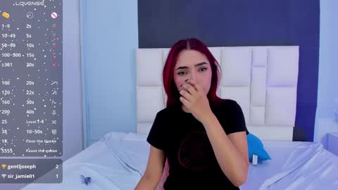 Snapshot of amberbaker21 chatting on 13, 12, 2024 Amber Baker online show from 13, 12, 2024