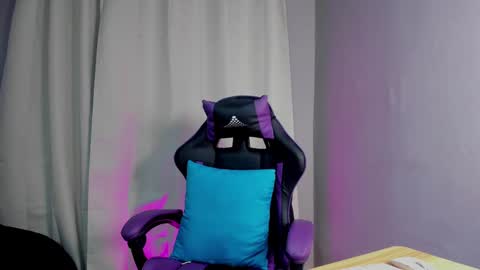 Snapshot of amberbaker21 chatting on 11, 3, 2025 Amber Baker online show from 11, 3, 2025
