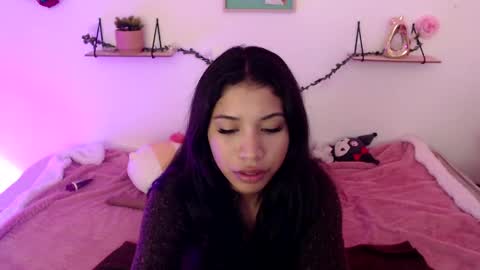 Amber Jeong online show from 24, 12, 2024