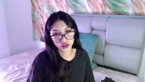 Amber Jeong online show from 28, 2, 2025