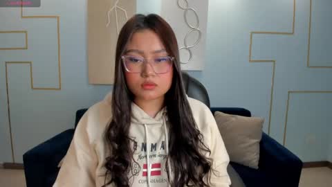 Amber  online show from 12, 3, 2025