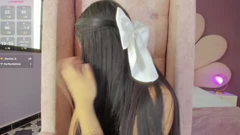 Amber Ferreira online show from 19, 12, 2024