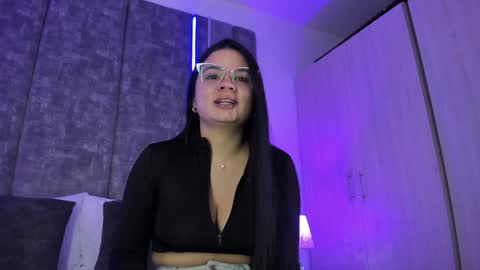 Amber Ferreira online show from 26, 1, 2025