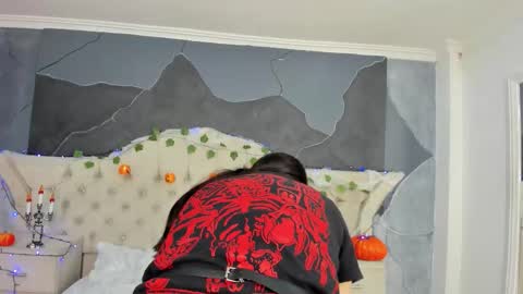 Amber Grey online show from 27, 10, 2025