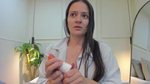 Amber moore online show from 13, 2, 2026