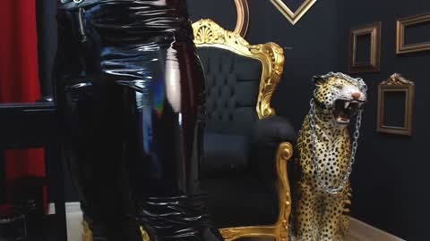 Snapshot of amberxsmithx chatting on 12, 1, 2025 AMBER online show from 12, 1, 2025