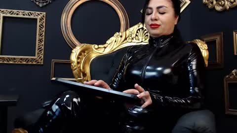 Snapshot of amberxsmithx chatting on 25, 2, 2025 AMBER online show from 25, 2, 2025