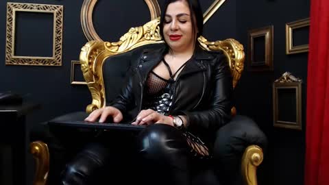 Snapshot of amberxsmithx chatting on 3, 3, 2025 AMBER online show from 3, 3, 2025