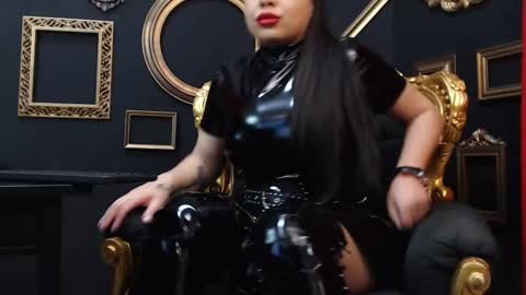 Snapshot of amberxsmithx chatting on 5, 3, 2025 AMBER online show from 5, 3, 2025