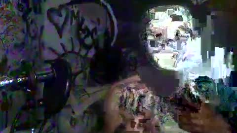 Snapshot of ambicion666 chatting on 24, 10, 2025 ambicion666 online show from 24, 10, 2025