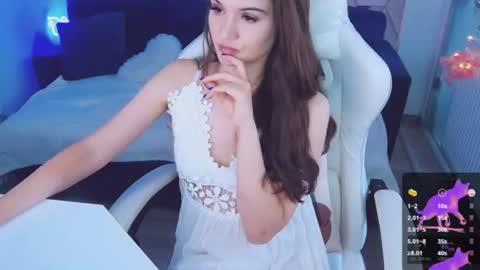 Snapshot of ambraenm chatting on 10, 7, 2026 AmbraEnm online show from 10, 7, 2026
