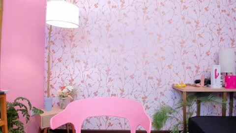 Amelia Adams online show from 27, 4, 2026