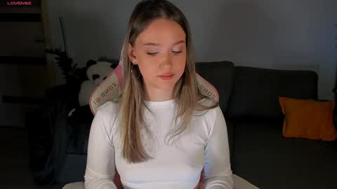 Your Amelia online show from 4, 12, 2024