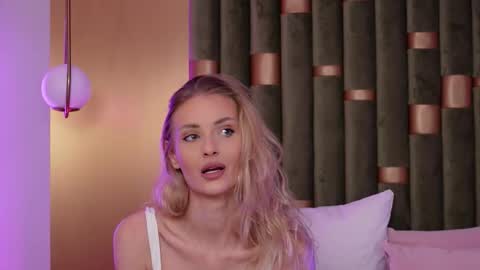 Amelia online show from 3, 12, 2025