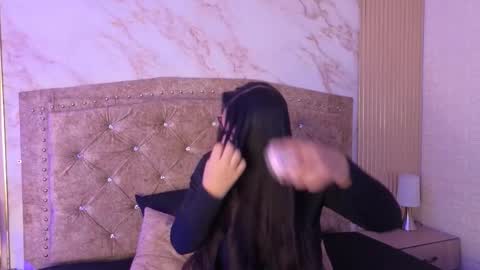 AMELIA CASTELL  online show from 24, 3, 2026