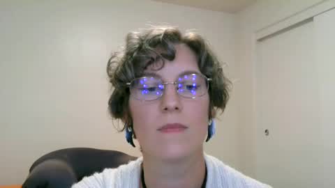 Ameliaishka online show from 15, 9, 2025