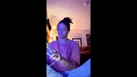 Snapshot of ameliajoshphine chatting on 5, 1, 2026 ameliajoshphine online show from 5, 1, 2026