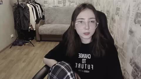 Snapshot of ameliakamishiro chatting on 10, 12, 2024 Amelia online show from 10, 12, 2024