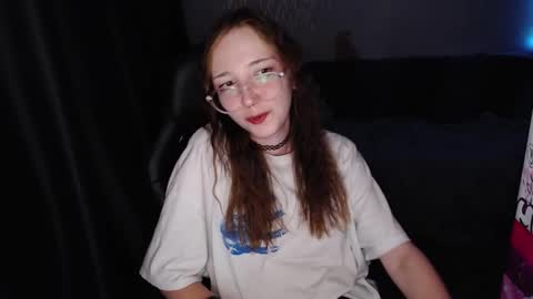 Snapshot of ameliakamishiro chatting on 3, 10, 2025 Amelia online show from 3, 10, 2025