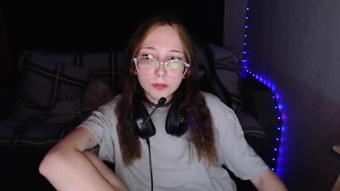 Snapshot of ameliakamishiro chatting on 14, 10, 2025 Amelia online show from 14, 10, 2025