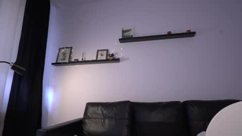 Snapshot of ameliamber0 chatting on 13, 5, 2026 Amelia online show from 13, 5, 2026