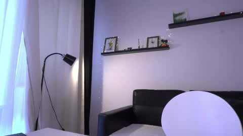 Snapshot of ameliamber0 chatting on 2, 6, 2026 Amelia online show from 2, 6, 2026