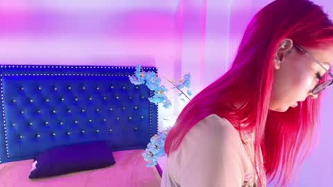 Snapshot of amelie_adamsx chatting on 23, 4, 2026 Amelie online show from 23, 4, 2026