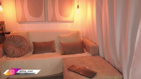    online show from 24, 11, 2025