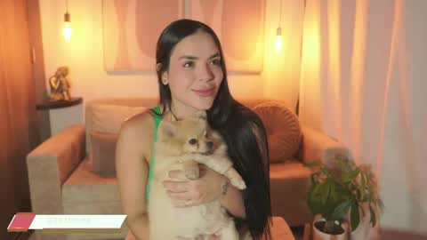 Snapshot of amelie_gonzalez chatting on 9, 5, 2026 online show from 9, 5, 2026