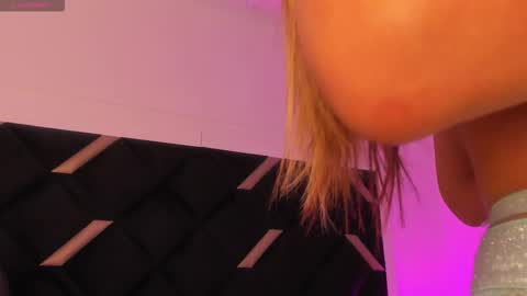 Amelie online show from 24, 3, 2026